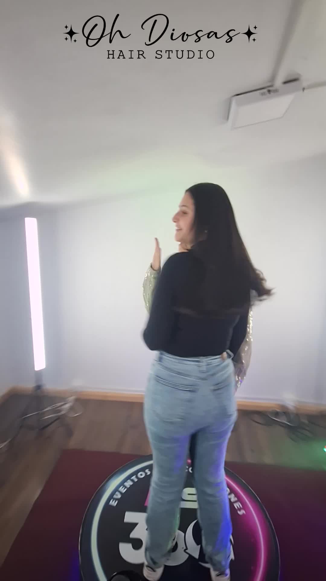 Video 360 del evento Inauguración peluquería