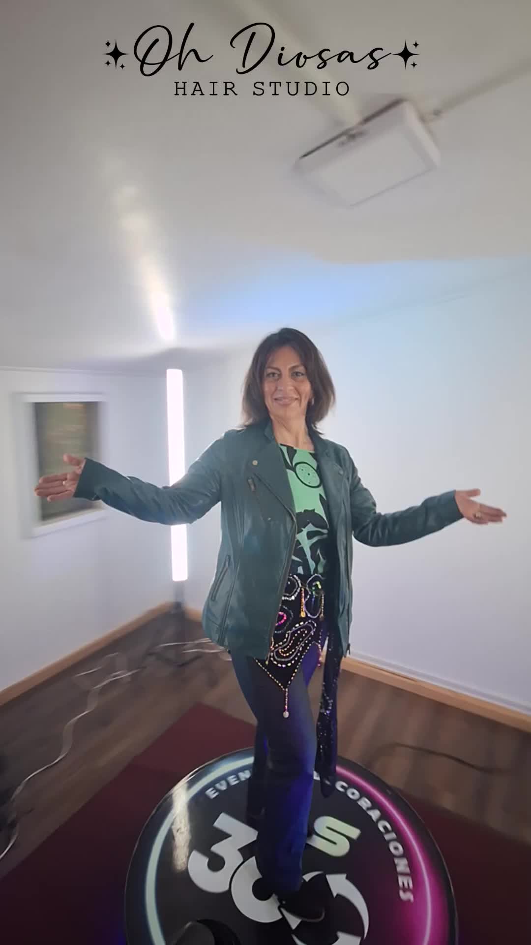 Video 360 del evento Inauguración peluquería
