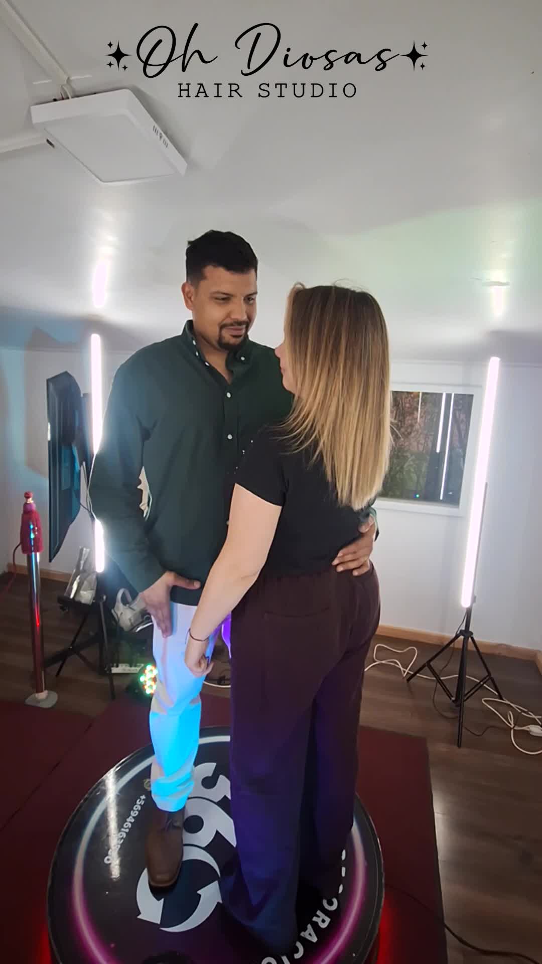 Video 360 del evento Inauguración peluquería